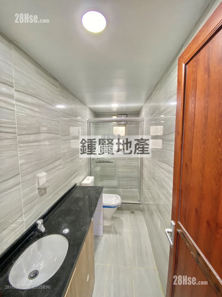 Hong Keung Mansion Sell 3 Bedrooms , 1 Bathroom 506 ft²