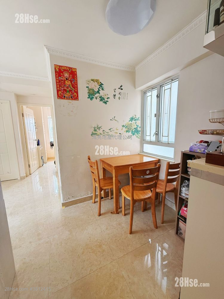 新葵芳花园 售盘 2 房 , 1 浴室 415 平方尺