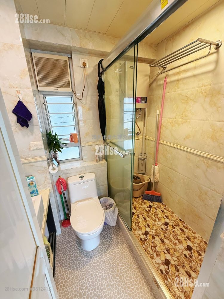 新葵芳花园 售盘 2 房 , 1 浴室 415 平方尺