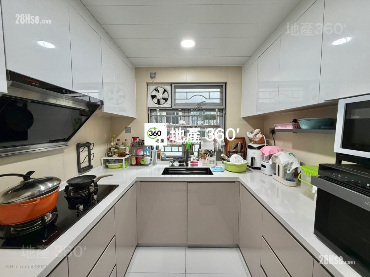 Village Sell 3 Bedrooms , 1 Bathroom 630 ft²