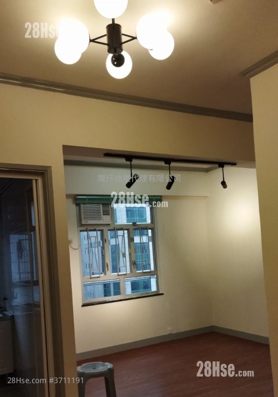 维新大厦 售盘 2 房 , 1 浴室 371 平方尺