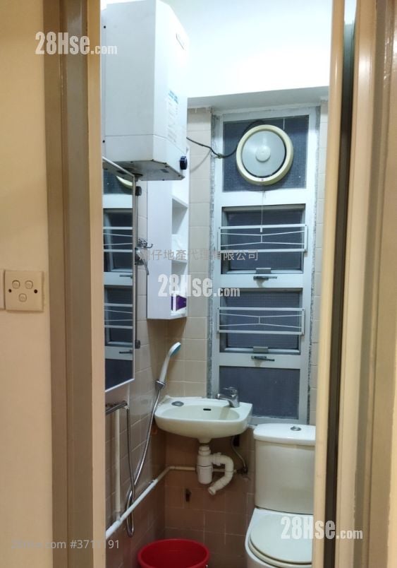 维新大厦 售盘 2 房 , 1 浴室 371 平方尺