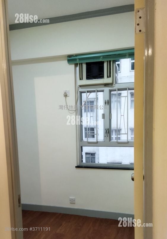 维新大厦 售盘 2 房 , 1 浴室 371 平方尺