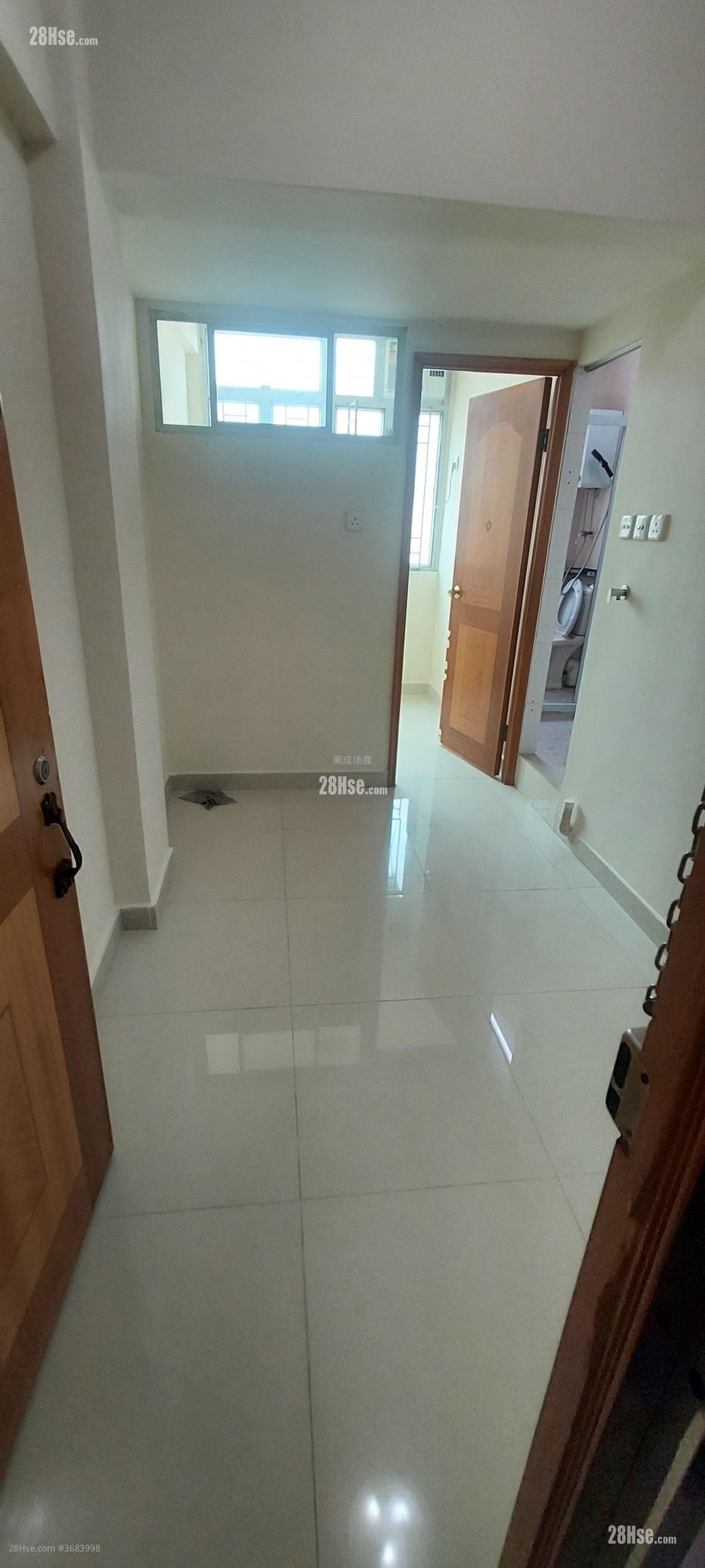 19 Pak Tai Street Rental Studio , 1 Bathroom 120 ft²