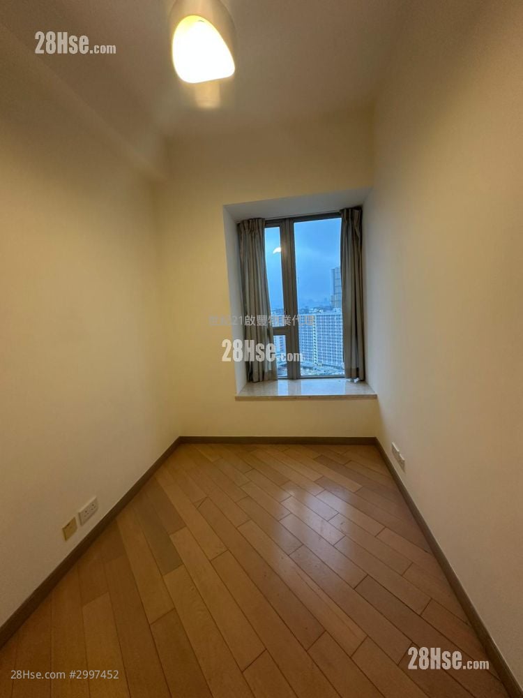 譽港灣 售盤 4 房 , 3 浴室 1,333 平方呎