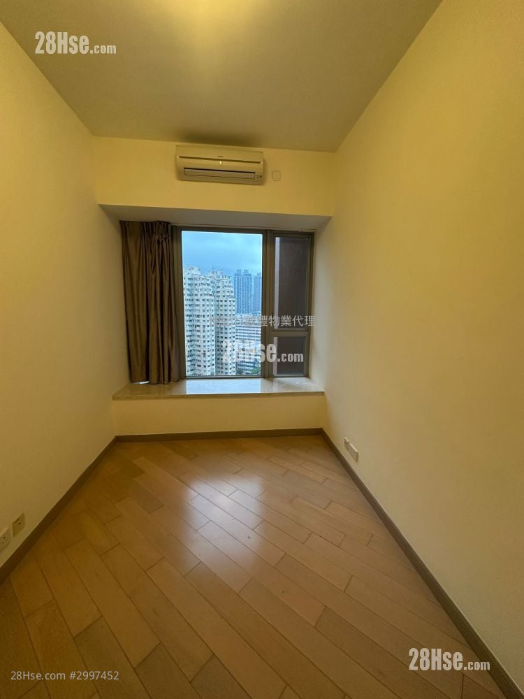 譽港灣 售盤 4 房 , 3 浴室 1,333 平方呎