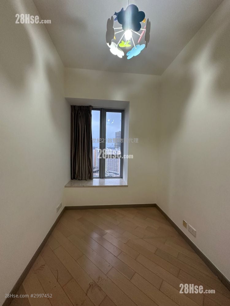 譽港灣 售盤 4 房 , 3 浴室 1,333 平方呎