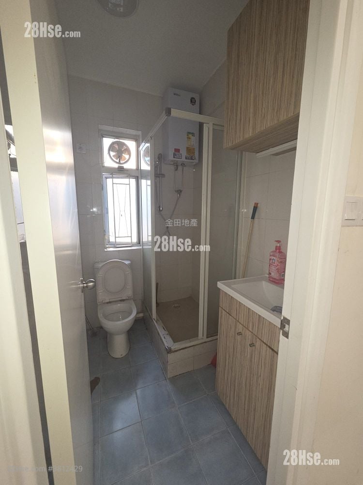 軒尼詩大廈 售盤 2 房 , 1 浴室 568 平方呎