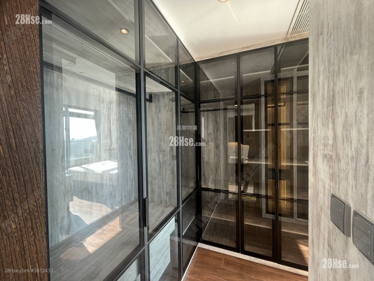 御凱 售盤 4 房 , 5+ 浴室 2,102 平方呎