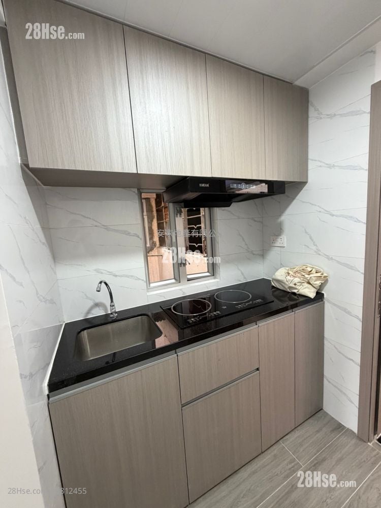 Peony House Sell 3 Bedrooms 395 ft²