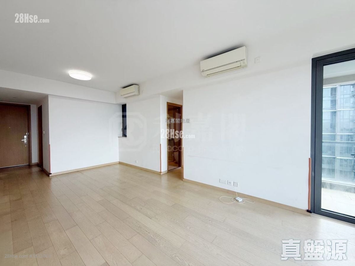 The Bloomsway Sell 3 Bedrooms 976 ft²