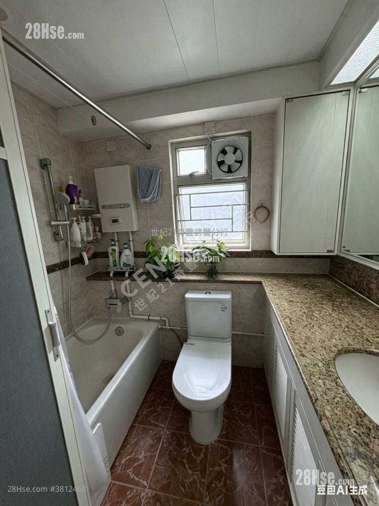 晓峰湾畔 售盘 2 房 , 1 浴室 501 平方尺