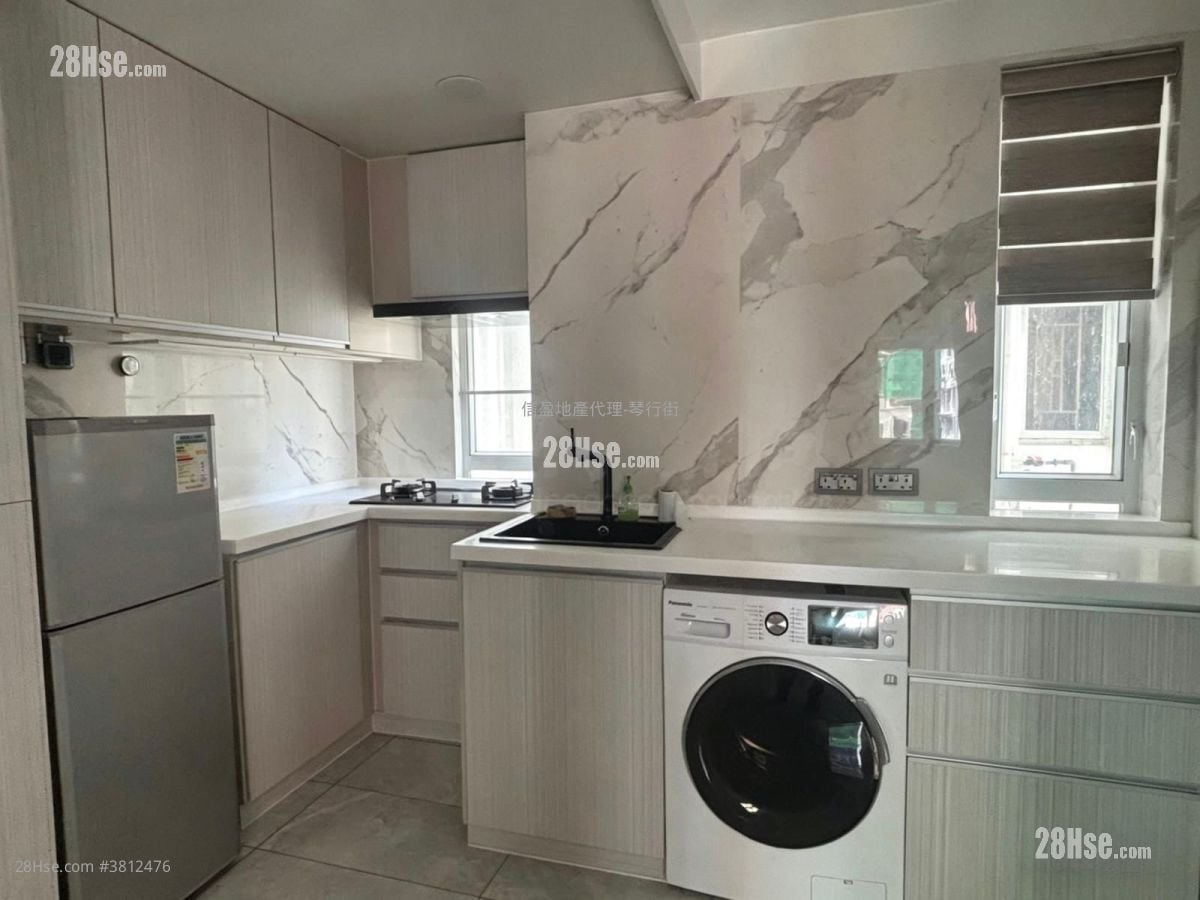 Viking Garden Rental 2 Bedrooms , 1 Bathroom 422 ft²