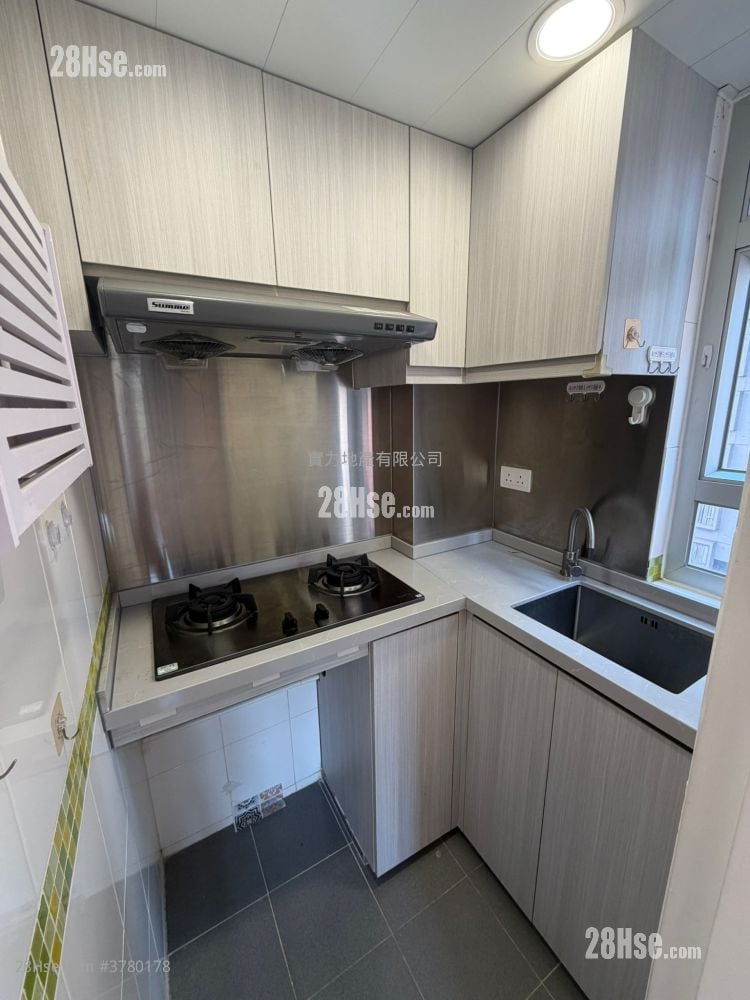 恒裕大厦 租盘 开放式间隔 , 1 浴室 195 平方尺