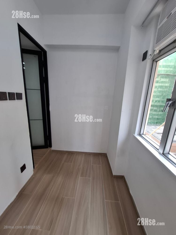 兆景大厦 租盘 1 浴室 140 平方尺