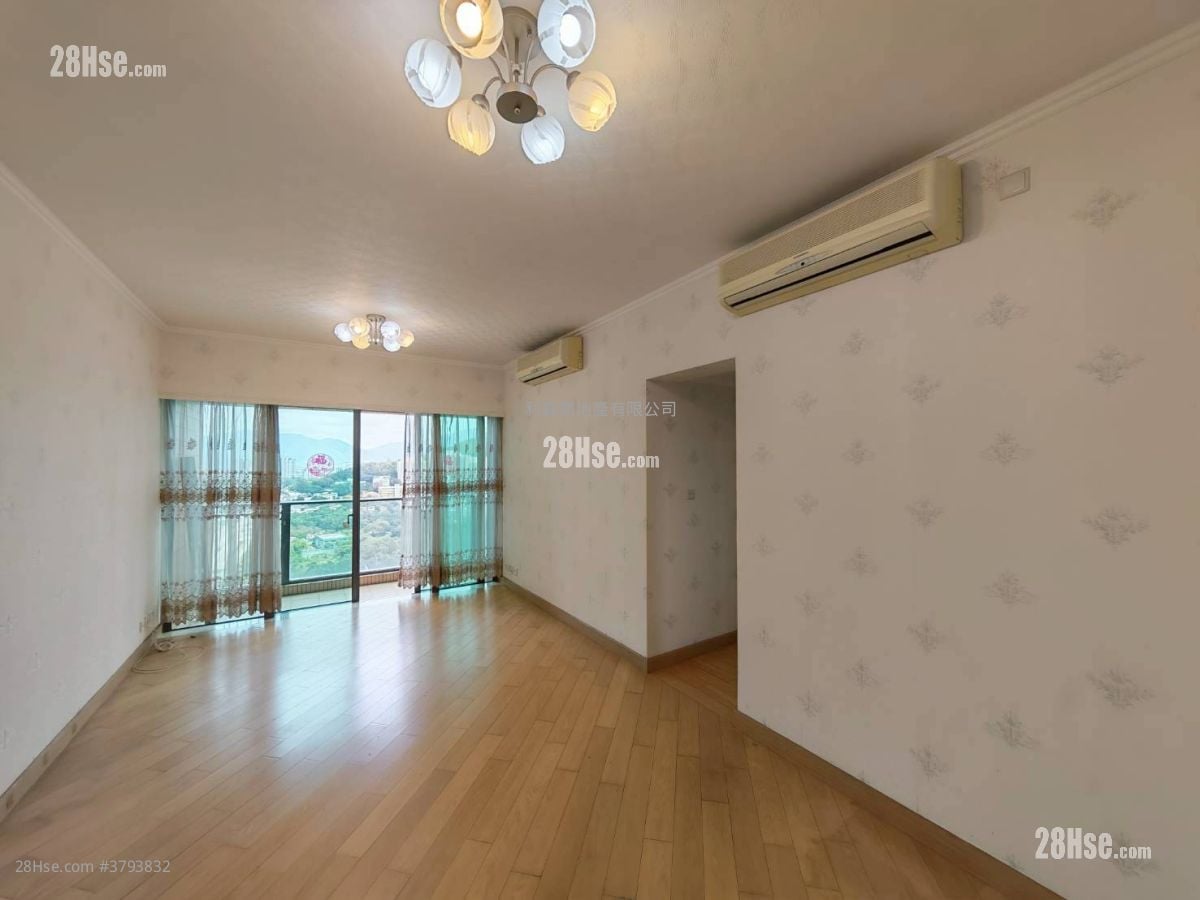 Yoho Midtown Rental 1,026 ft²