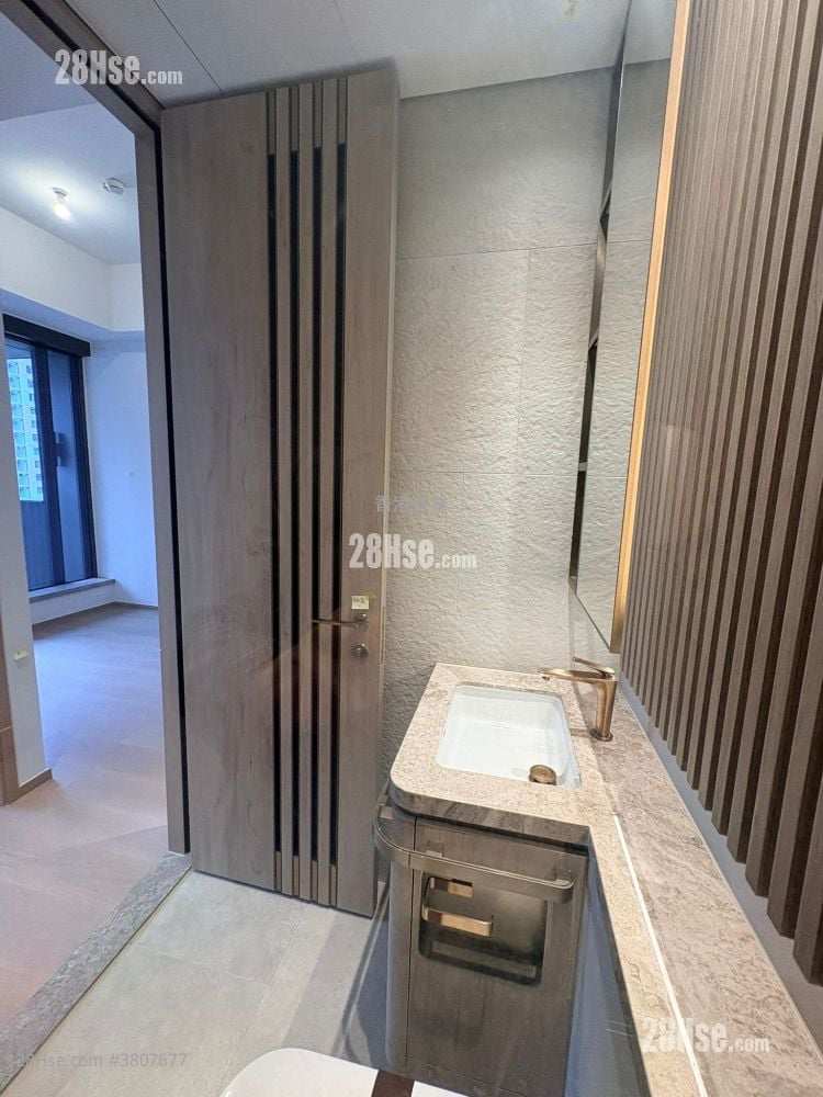 101 Kings Road 租盘 2 房 , 1 浴室 376 平方尺