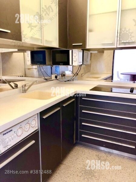 都会轩 售盘 2 房 492 平方尺