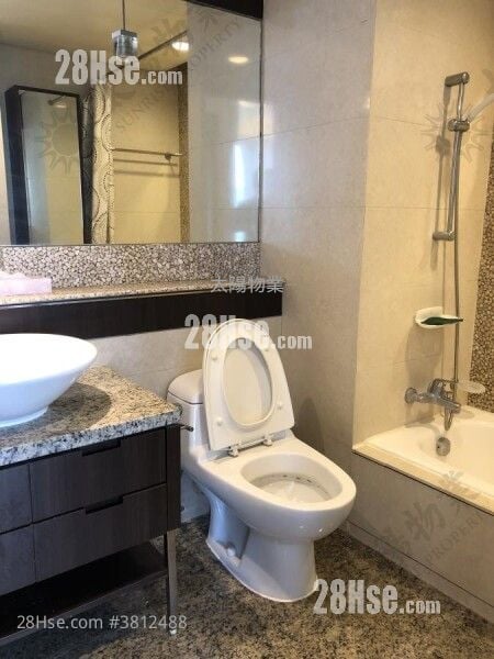 都会轩 售盘 2 房 492 平方尺