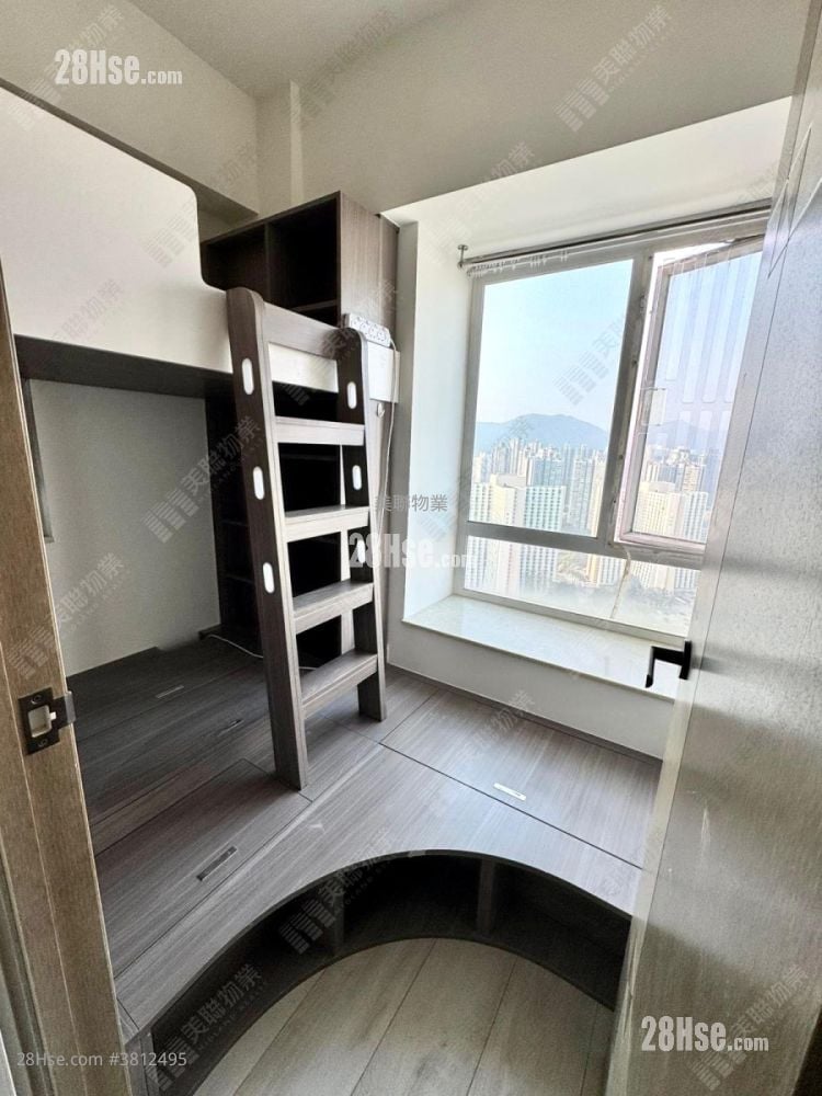 翠林花园 租盘 2 房 330 平方尺