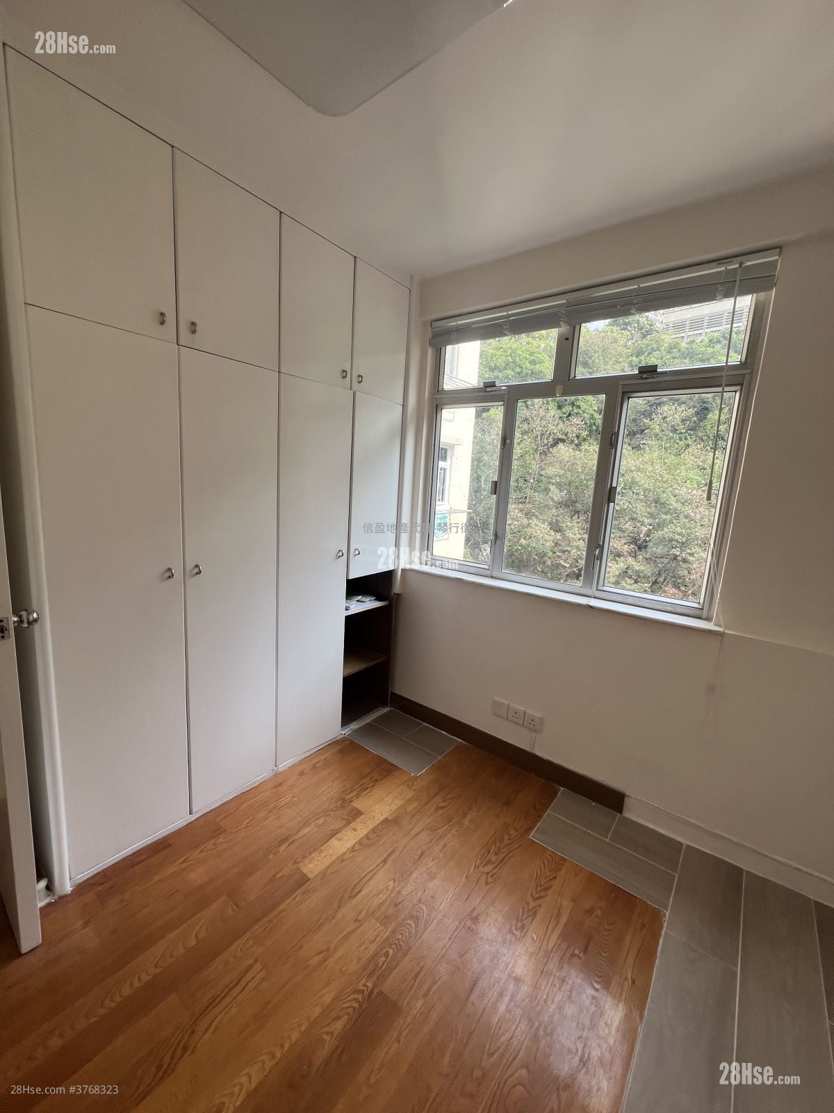 Bedford Gardens Rental 3 Bedrooms , 1 Bathroom 597 ft²