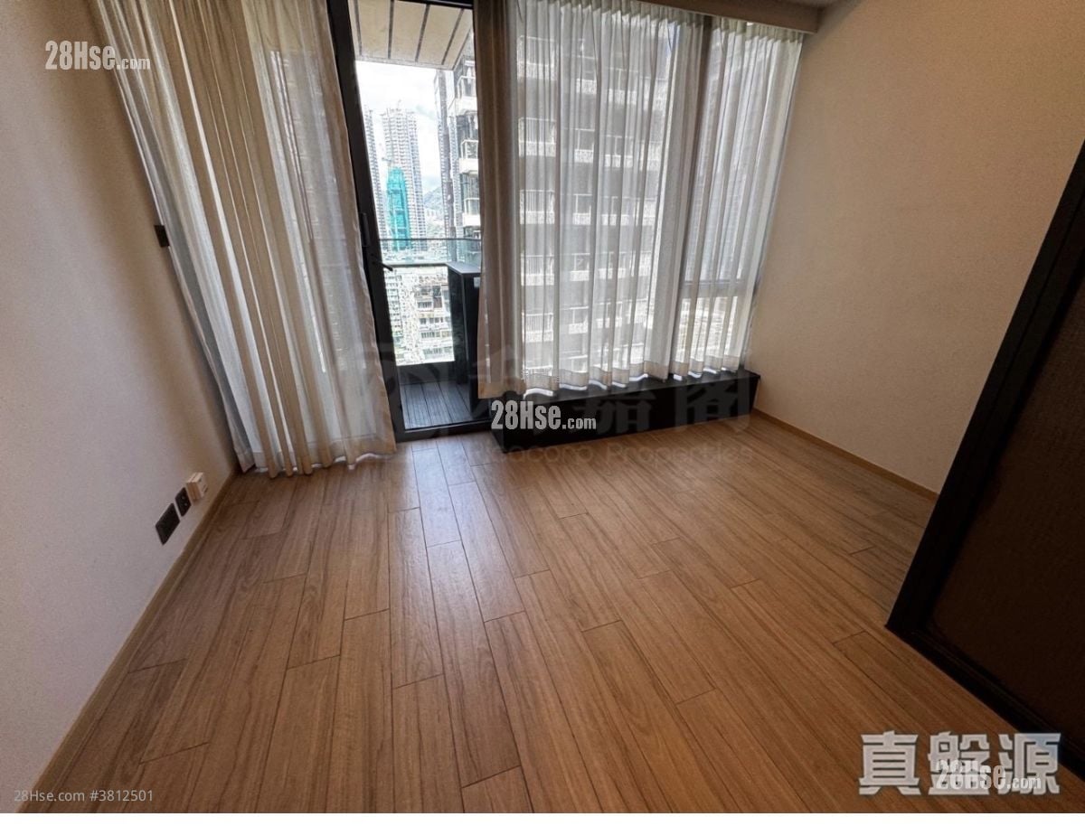 Cetus Square Mile Sell Studio , 1 Bathroom 194 ft²