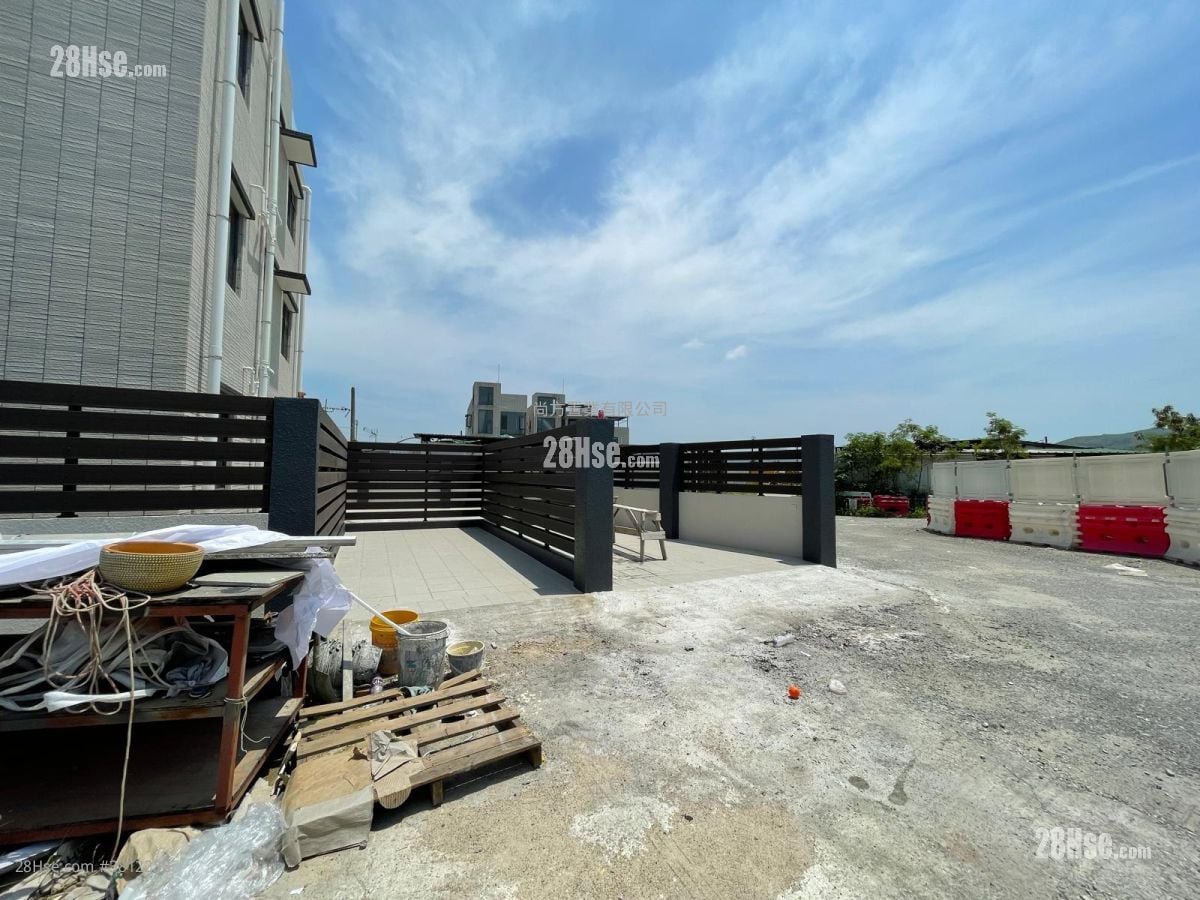 Village Sell 3 Bedrooms , 2 Bathrooms 700 ft²