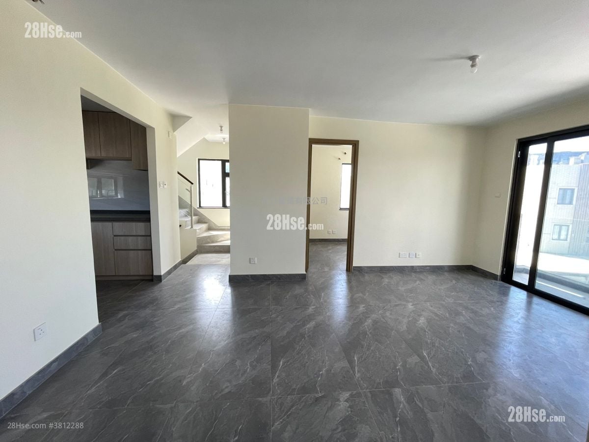 Village Sell 3 Bedrooms , 2 Bathrooms 700 ft²