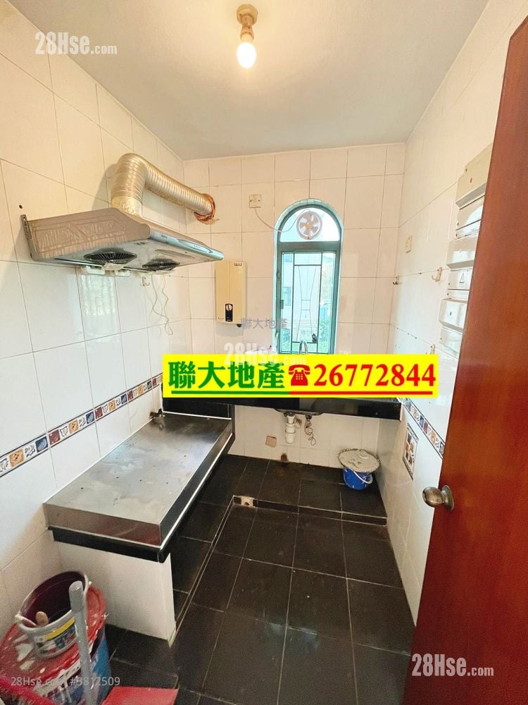 村屋 租盤 3 房 , 1 浴室 630 平方呎