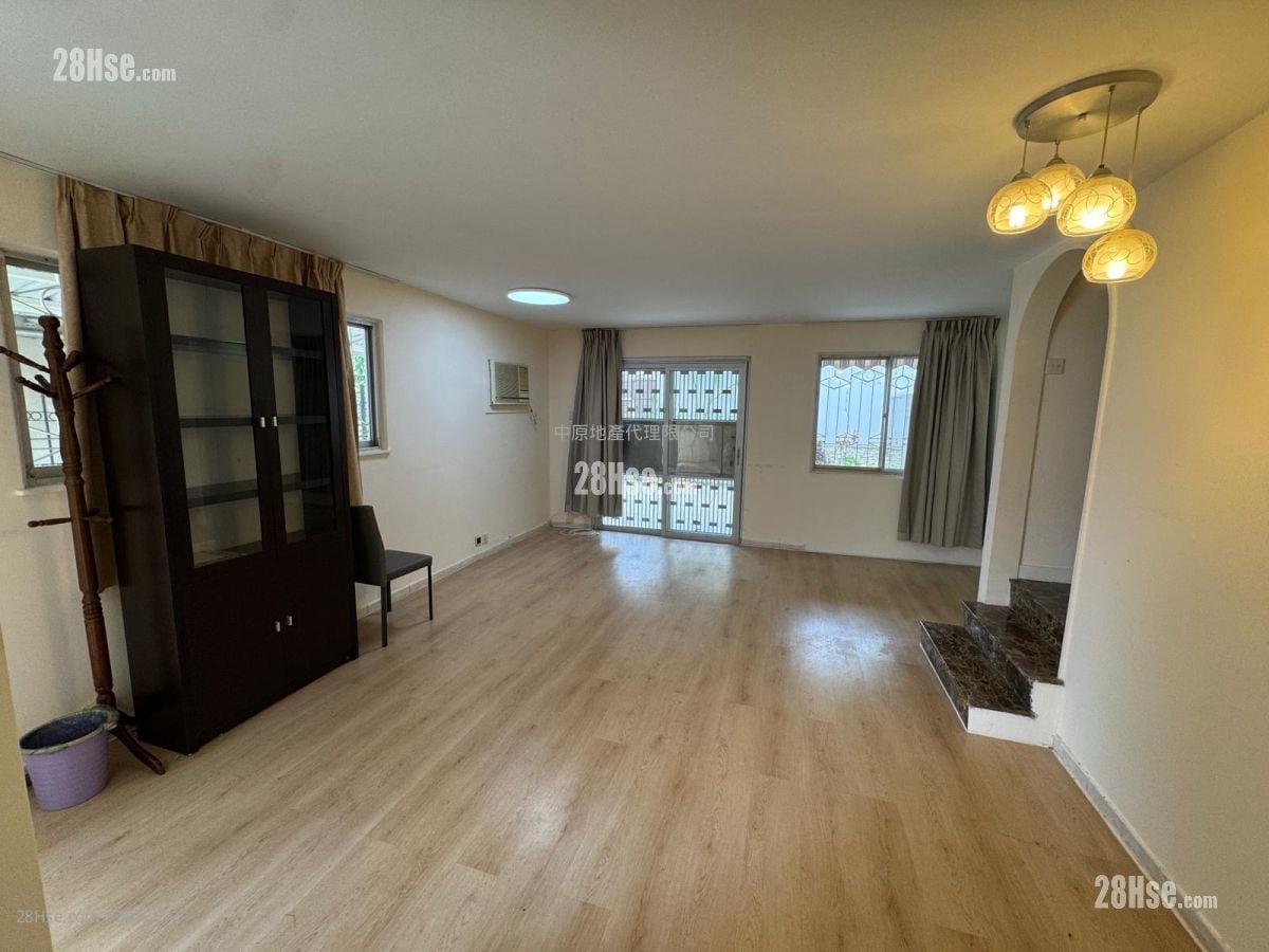 錦繡花園 租盤 848 平方呎