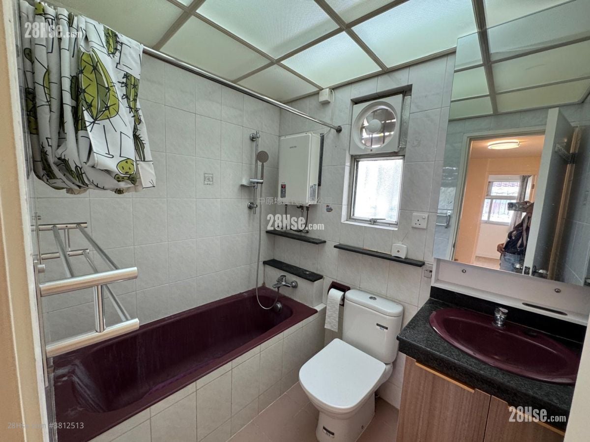 錦繡花園 租盤 848 平方呎