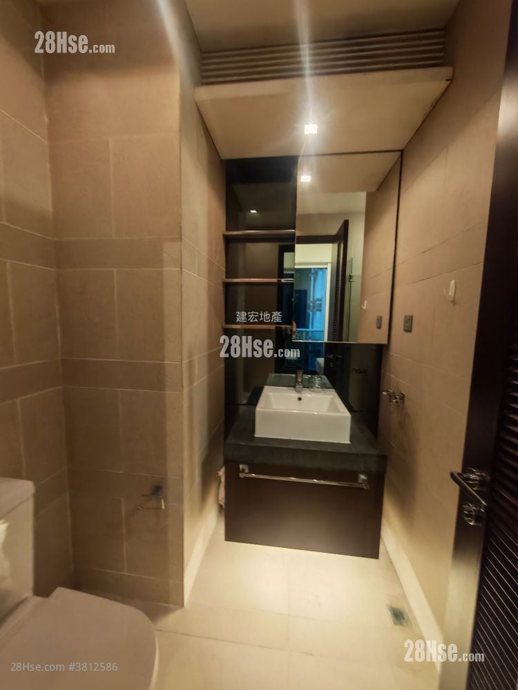 嘉荟轩 租盘 2 房 , 2 浴室 592 平方尺