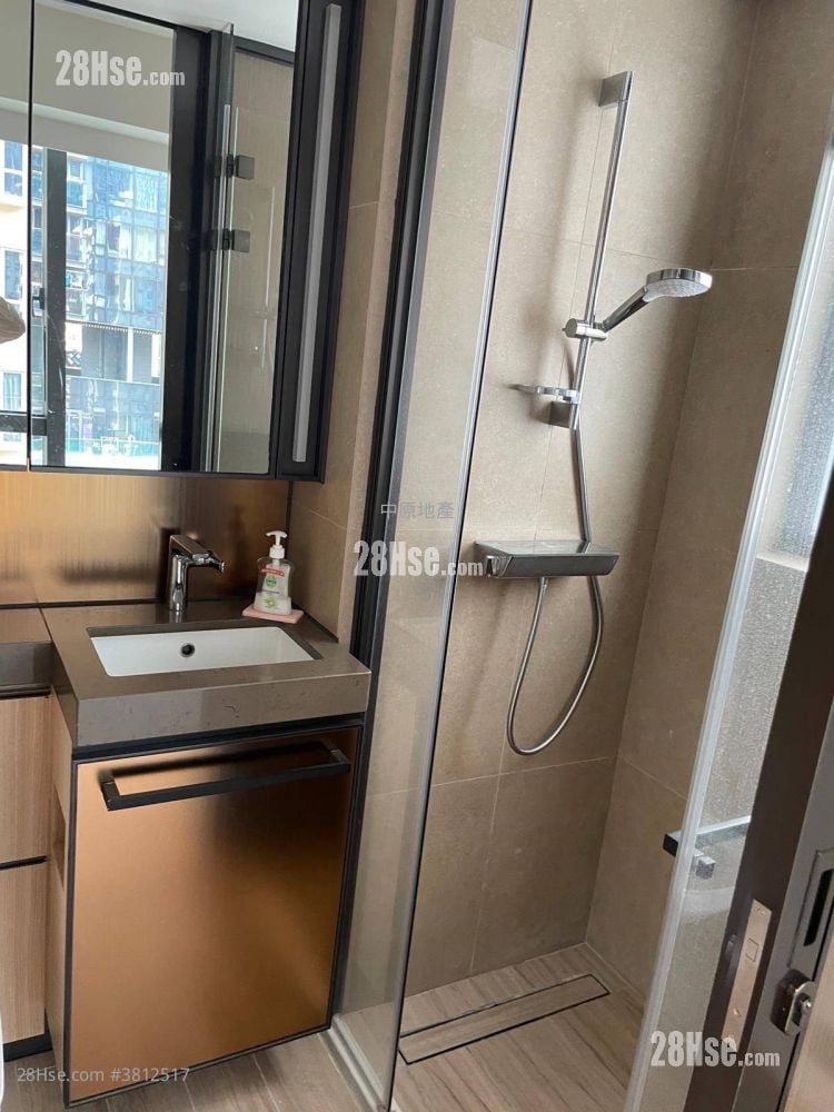 利奥坊凯岸 租盘 1 房 278 平方尺