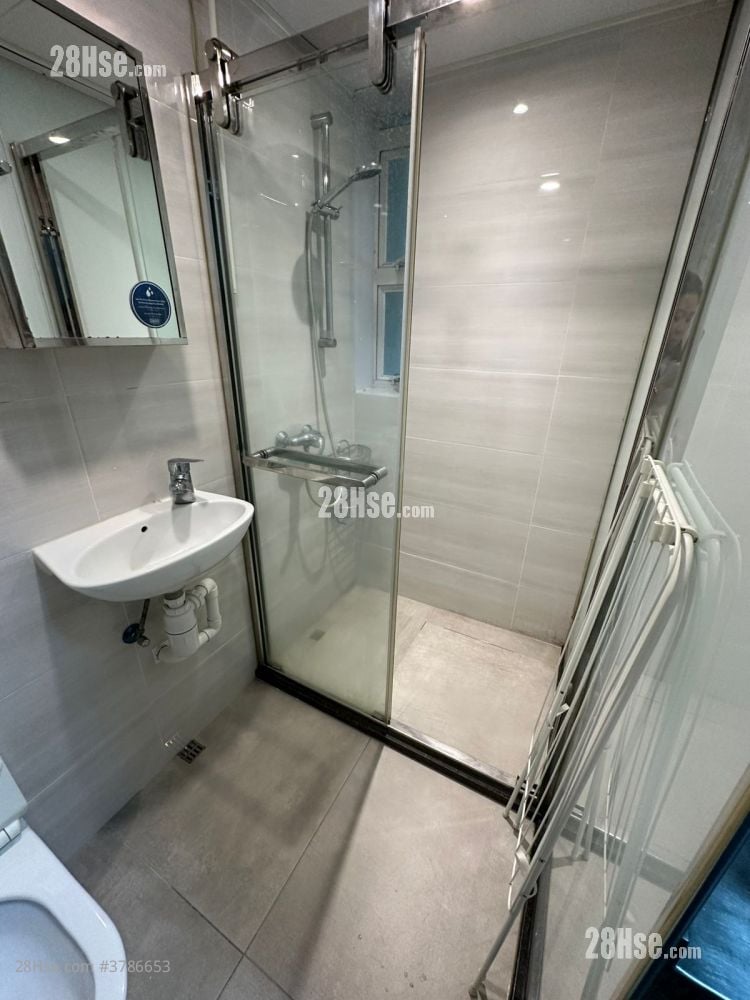 Lai Chi Building Rental Studio , 1 Bathroom 120 ft²