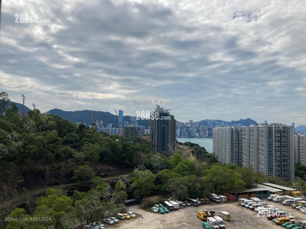 汇景花园 租盘 3 房 , 2 浴室 720 平方尺