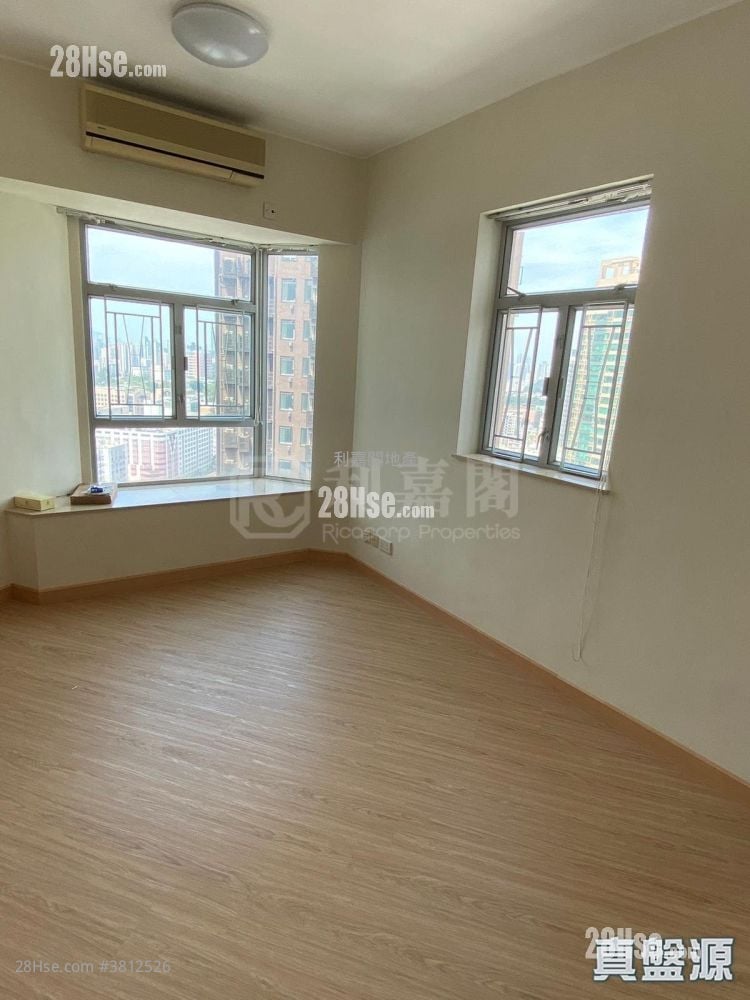 Genius Court Sell 1 Bedroom , 1 Bathroom 316 ft²