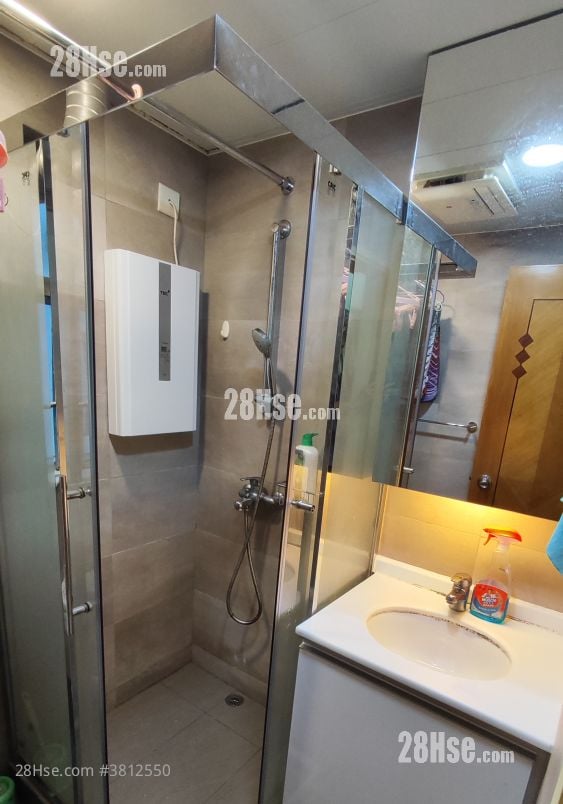 新都城 租盘 3 房 , 2 浴室 526 平方尺