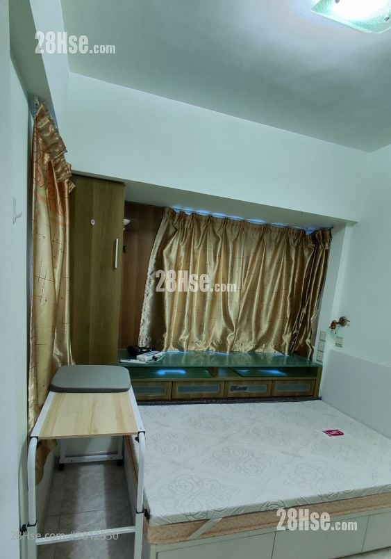 新都城 租盘 3 房 , 2 浴室 526 平方尺