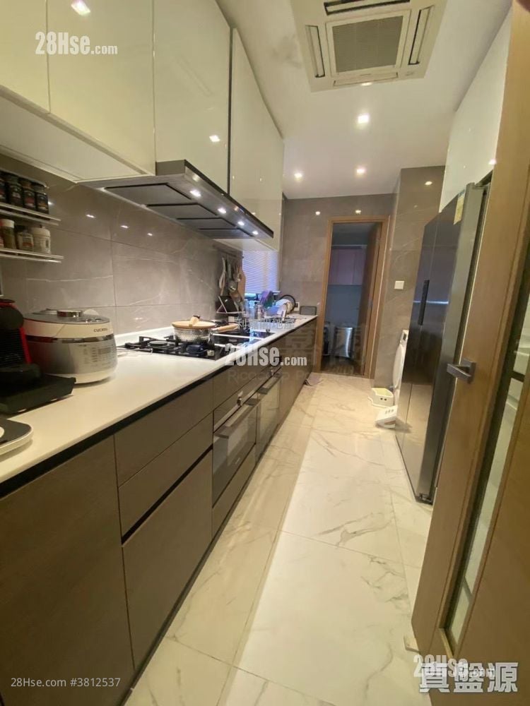 The Bloomsway Sell 4 Bedrooms 1,398 ft²