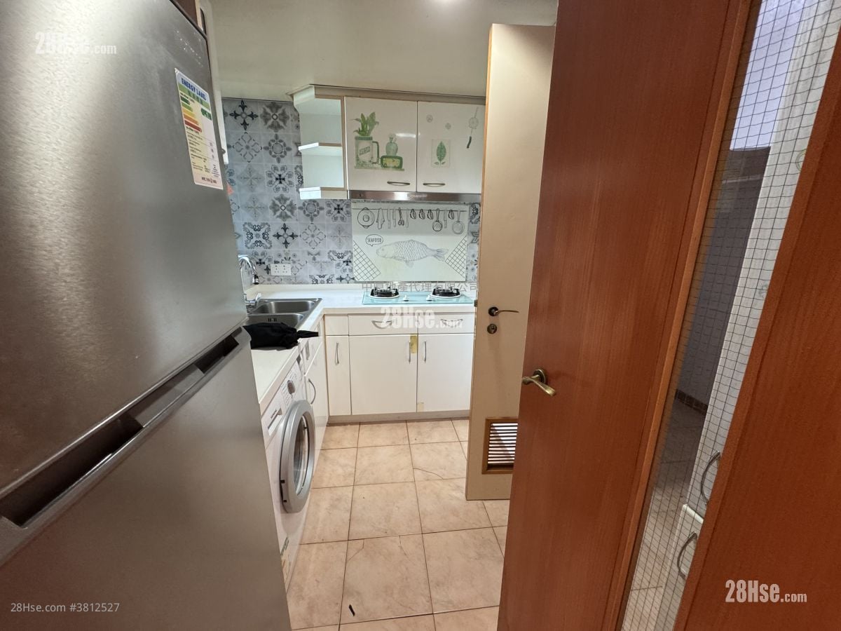 Monte Vista Sell 3 Bedrooms , 2 Bathrooms 816 ft²