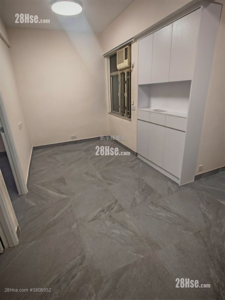 Tse Wan Mansion Rental 2 Bedrooms , 1 Bathroom 374 ft²