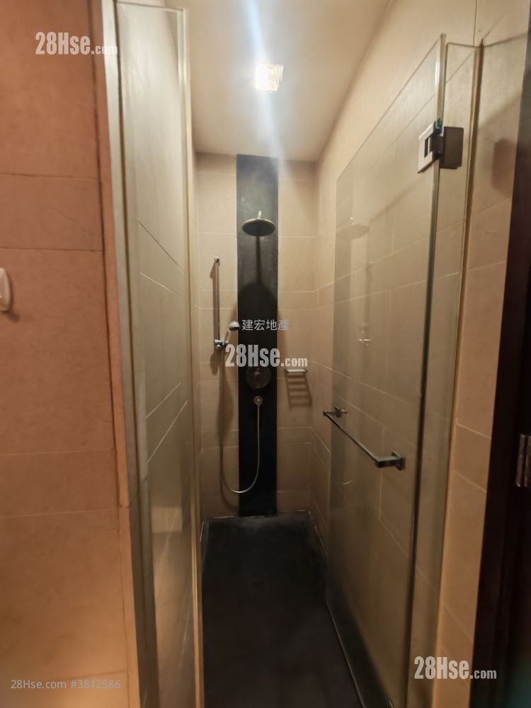 嘉荟轩 租盘 2 房 , 2 浴室 592 平方尺