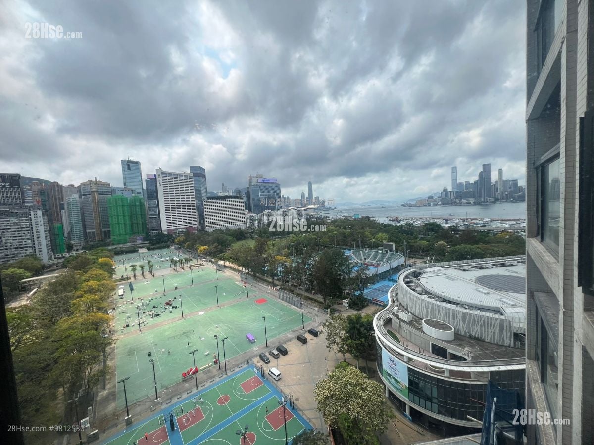 Park Towers Sell 3 Bedrooms , 3 Bathrooms 998 ft²