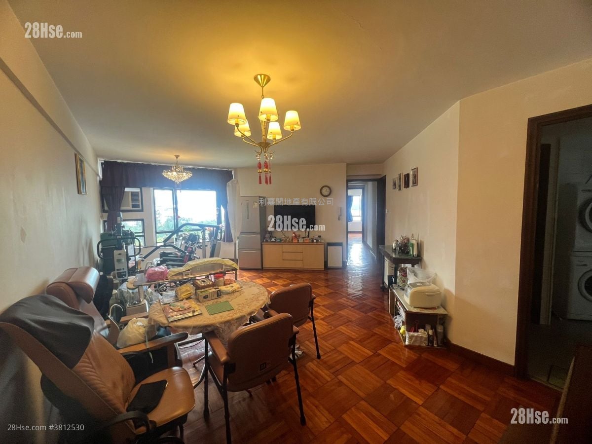 Park Towers Sell 3 Bedrooms , 3 Bathrooms 998 ft²