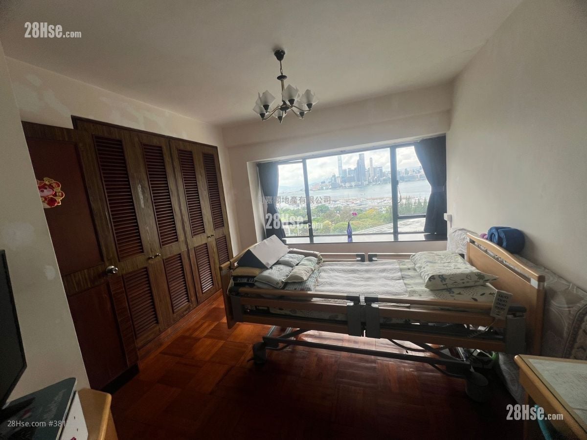 Park Towers Sell 3 Bedrooms , 3 Bathrooms 998 ft²