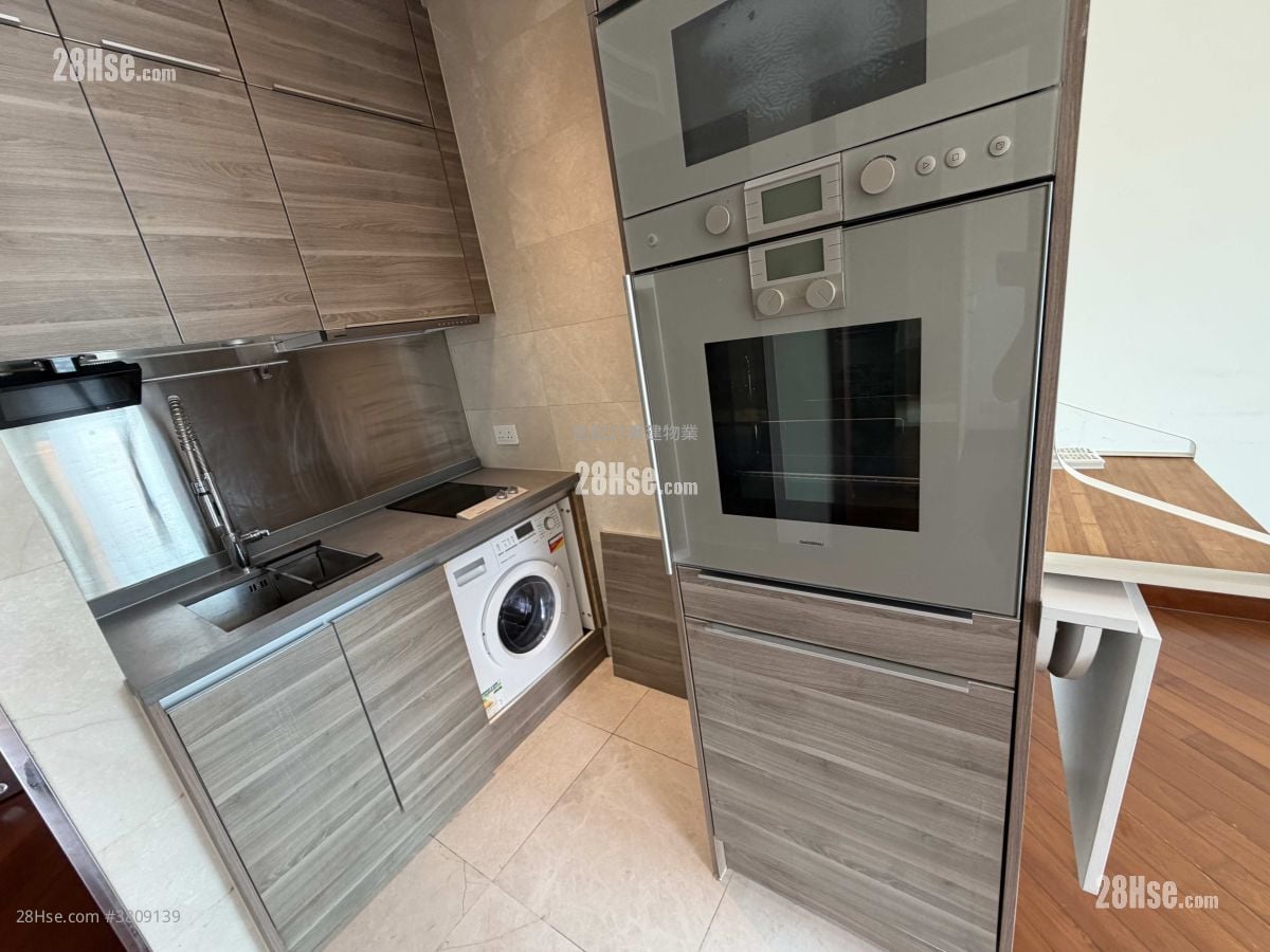 The Coronation Rental 1 Bedroom , 1 Bathroom 400 ft²