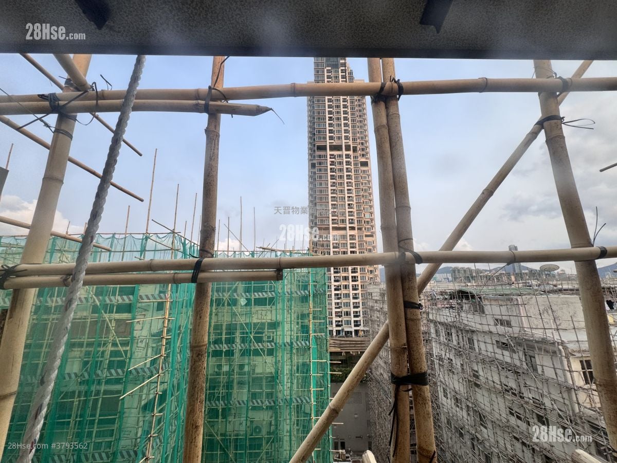 安和园 售盘 3 房 , 1 浴室 420 平方尺