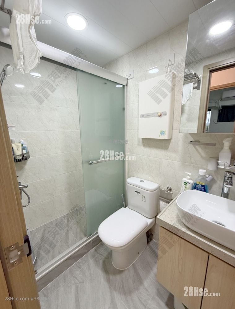 金湖居 售盘 3 房 392 平方尺