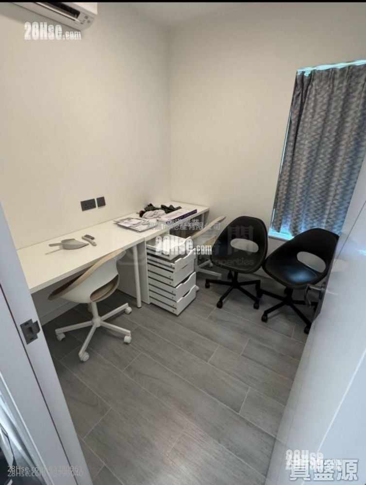 Aquamarine Rental 2 Bedrooms , 1 Bathroom 497 ft²