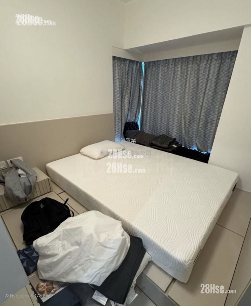 Aquamarine Rental 2 Bedrooms , 1 Bathroom 497 ft²